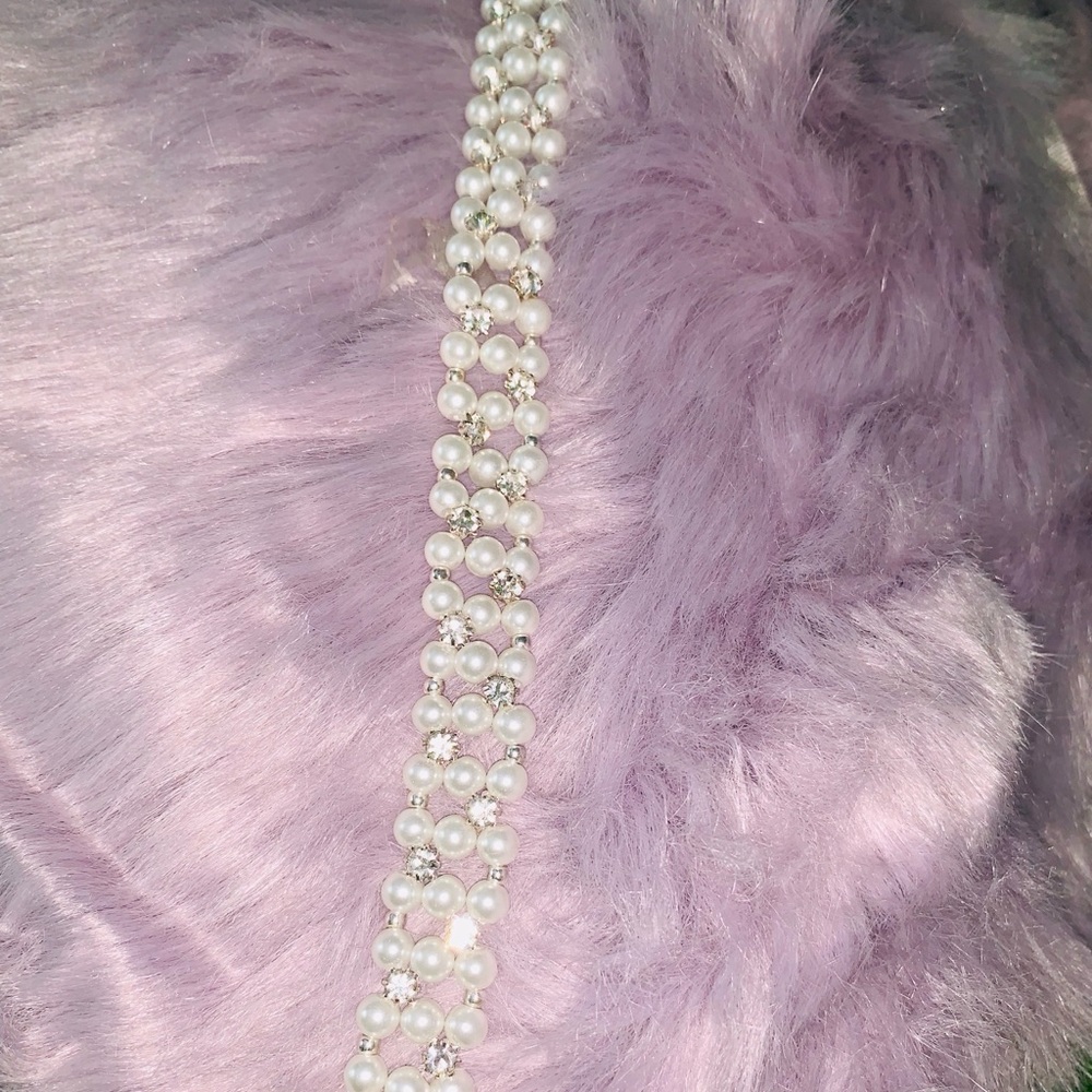 Pearl Chocker ✨ - Picture 2 of 3